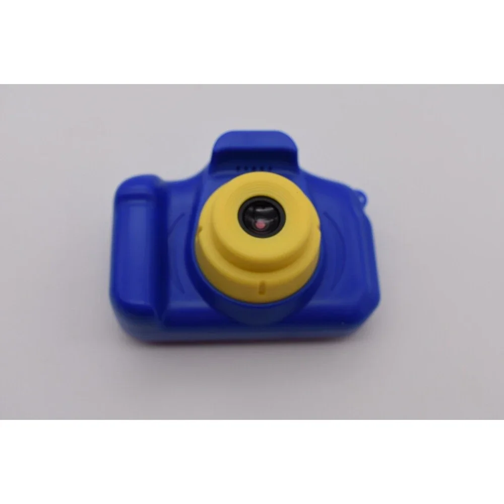 Waterproof Camera for Kids. Case, camera and memory card included